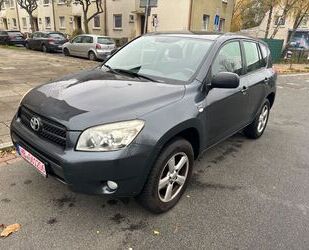 Toyota Toyota RAV 4 RAV4 Sol D4D/tüv/ahk/klimaautom Gebrauchtwagen