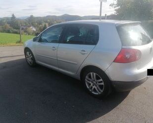 VW Volkswagen Golf 1.6 Trendline Trendline Gebrauchtwagen