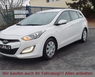 Hyundai Hyundai i30 1.6 CRDi FIFA World Cup EDITION Kamera Gebrauchtwagen