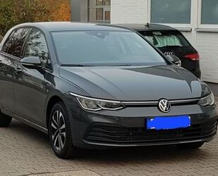 VW Volkswagen Golf 1.5 TSI United Standhzg, Navi Gebrauchtwagen