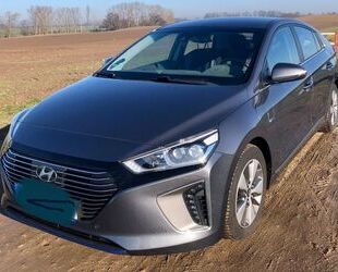 Hyundai Hyundai IONIQ 1.6l GDi PLUG-IN HYBRID Premium Prem Gebrauchtwagen