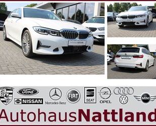 BMW BMW 330d Luxury Line Pano Leder LED AHK Navi Gebrauchtwagen