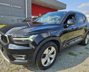 Volvo Volvo XC 40 D3 MOMENTUM 2WD * LEDER * NAVIGATION * Gebrauchtwagen