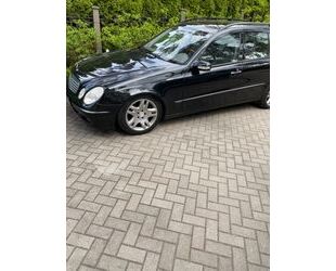 Mercedes-Benz Mercedes-Benz E 500 4MATIC T ELEGANCE Elegance Gebrauchtwagen