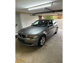 BMW BMW 116i - Xenon, Navi, Sitzheizung , Klima Gebrauchtwagen