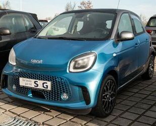 Smart Smart ForFour EQ prime Sitzh.+Pano+LED+16 Gebrauchtwagen