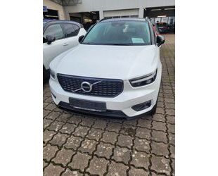 Volvo Volvo XC 40 XC40 R Design Expr Recharge Plug-In Hy Gebrauchtwagen