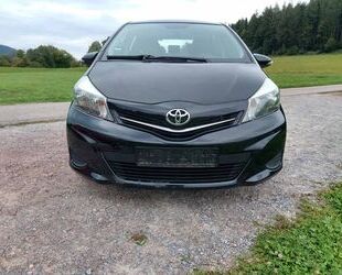 Toyota Toyota Yaris 1,0-l-Dual-VVT-i Life Life Gebrauchtwagen