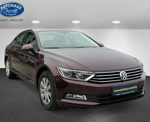 VW Volkswagen Passat Trendline, SHZ, Front Assist, Ei Gebrauchtwagen