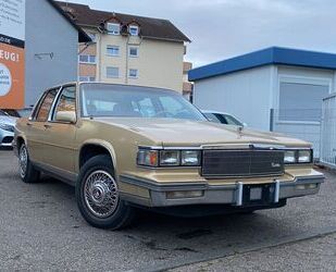 Cadillac Cadillac Deville V8 Automatik Limousine/Leder/H-Zu Gebrauchtwagen