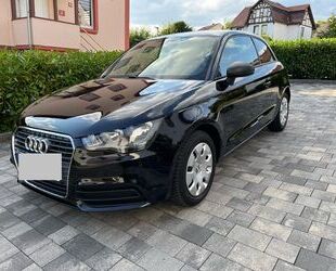 Audi Audi A1 1.2 TFSI Attraction Gebrauchtwagen