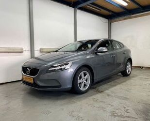 Volvo Volvo V40 T2 Kinetic NAVI LED Gebrauchtwagen