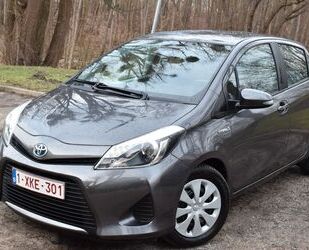 Toyota Toyota Yaris 1,33-l-Dual-VVT-i Hybryde Gebrauchtwagen