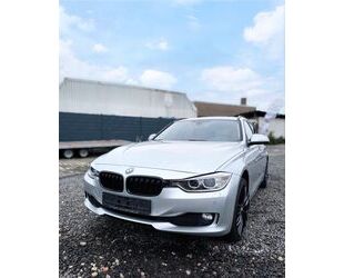 BMW BMW 320d Touring Fahrkomfort Paket Gebrauchtwagen