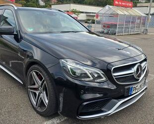 Mercedes-Benz Mercedes-Benz E 63 AMG E 63 T AMG S 4MATIC AMG S Gebrauchtwagen