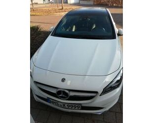 Mercedes-Benz CLA 180 Shooting Brake Gebrauchtwagen