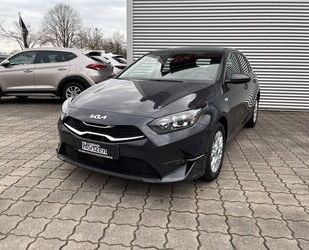 Kia Kia Ceed 1.6 CRDi (48V Mild-Hybrid) DCT7 Vision Gebrauchtwagen