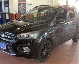 Ford Ford Kuga ST-Line/ AHK/ Unfallfrei Gebrauchtwagen