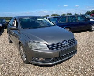 VW Volkswagen Passat Lim. 1,4 TSI Comfortline BlueMot Gebrauchtwagen