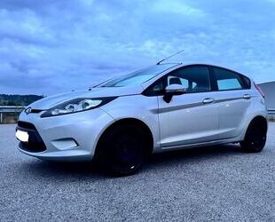 Ford Ford Fiesta 1,6 TDCi 66kW DPF Top Zustand*TÜV Gebrauchtwagen