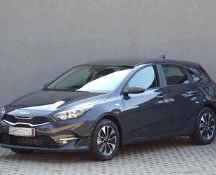 Kia Kia Ceed 1,5 T-GDI Vision/Navi/Sitz+LR HZG/PDC+Kam Gebrauchtwagen