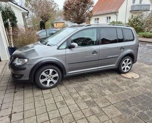 VW Volkswagen Touran Cross 2.0 TDI 125kW DSG sehr g Gebrauchtwagen