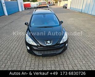 Peugeot Peugeot 308 SW Kombi 7Sitze.Klimaanlage.Panoramada Gebrauchtwagen