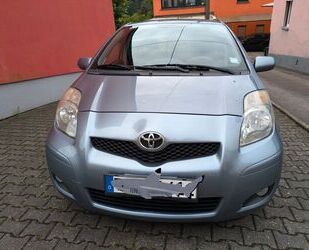 Toyota Toyota Yaris 1,33-l-Dual-VVT-i Edition 6 Gänge Gebrauchtwagen