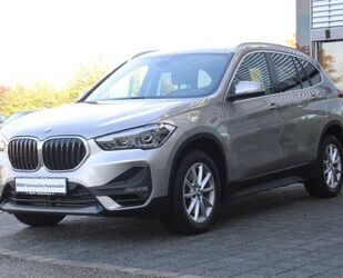 BMW BMW X1 xDrive20i Avantage LED Pano AHK Kamera Temp Gebrauchtwagen