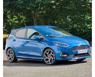 Ford Ford Fiesta 1,5 EcoBoost ST mit Leder-Exklusiv-Pa. Gebrauchtwagen