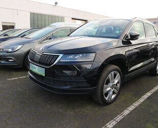 Skoda Skoda Karoq Style Leder/Navi/Autom./Kamera/LED/1.H Gebrauchtwagen