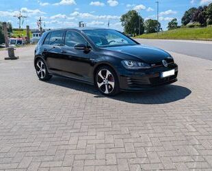 VW Volkswagen Golf 7 GTI/DSG/AHK/ sehr guter Zustand Gebrauchtwagen