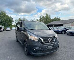 Nissan Nissan NV300 PREMIUM Bus 9 Sitzer AHK Klima Gebrauchtwagen