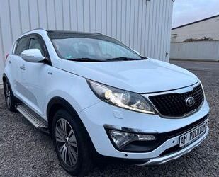 Kia Kia Sportage Spirit 4WD*AT*PANO*XENON*KAMERA*NAVI Gebrauchtwagen