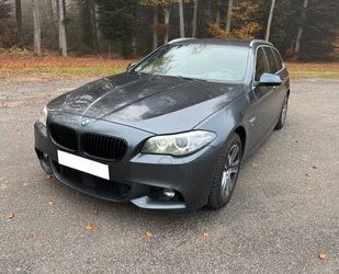 BMW BMW 530d xDrive Touring M-Sportpaket/Navi/Head-u Gebrauchtwagen