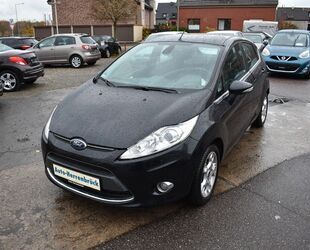 Ford Ford Fiesta Titanium*Klimaautomatik*SHZ*ALU*CD* Gebrauchtwagen