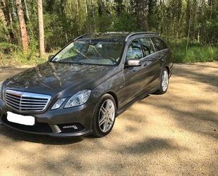 Mercedes-Benz Mercedes-Benz E 350 T CDI AMG SPORTPAKET 4 MATIC ! Gebrauchtwagen