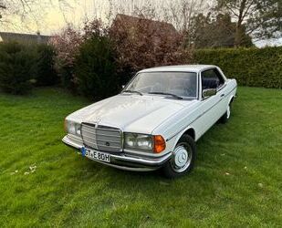 Mercedes-Benz Mercedes-Benz CE 230 W123 Coupe *Winterangebot*! Gebrauchtwagen