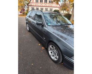 BMW BMW 520i A Exclusive touring Exclusive Gebrauchtwagen