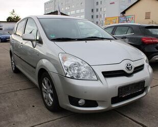 Toyota Toyota Corolla Verso 7-Sitzer/1.HAND/KLIMA/AHK/PDC Gebrauchtwagen