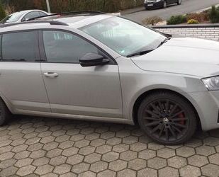 Skoda Skoda Octavia 2.0 TSI RS 230 Combi RS Gebrauchtwagen