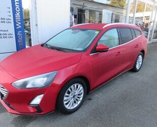 Ford Ford Focus 1.5 Automatic Titanium X Navi AHK Gebrauchtwagen