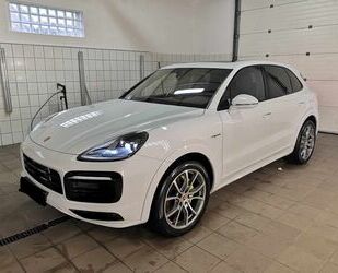 Porsche Porsche Cayenne E-Hybrid Platinum Edition Platinum Gebrauchtwagen