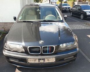 BMW BMW 320i - mit LPG anlage Gebrauchtwagen