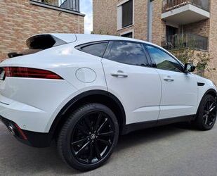 Jaguar Jaguar E-Pace|4WD|Autom|Black-Pack|20Zoll|Top|2.Ha Gebrauchtwagen