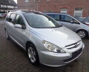 Peugeot Peugeot 307 2.0 16V Premium 135 Autmatikgetriebe,S Gebrauchtwagen