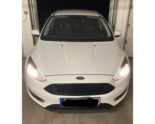 Ford Ford Focus 1,0 EcoBoost 92kW Titanium Turnier Tit. Gebrauchtwagen