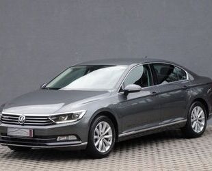 VW Volkswagen Passat Limousine 1,4 TSI Highline 4Moti Gebrauchtwagen