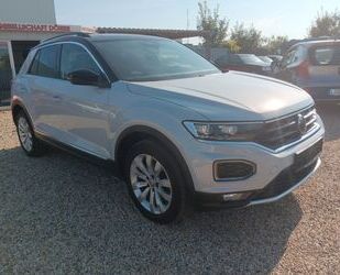 VW Volkswagen T-Roc Sport 4Motion PanoDach Navi LED K Gebrauchtwagen