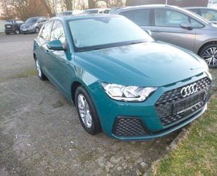 Audi Audi A1 Sportback 25 TFSI basis Gebrauchtwagen